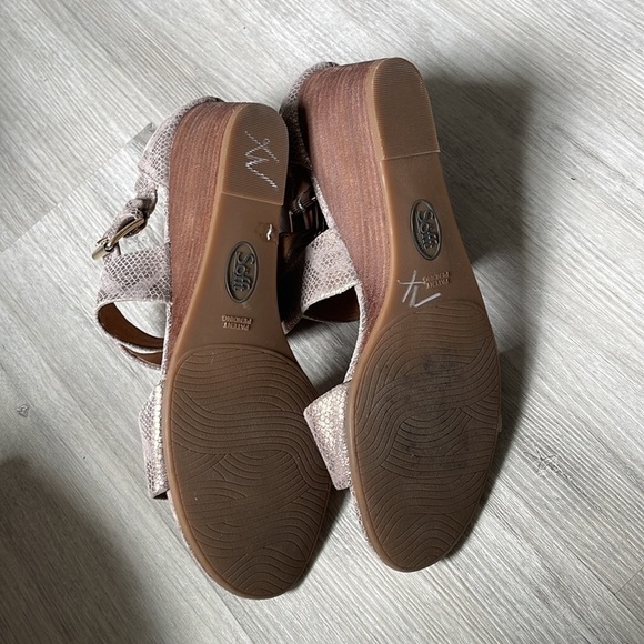 Sofft Mauldin Strappy Wedge Leather Sandal Snake Print Metallic Size 10 - Picture 9 of 9